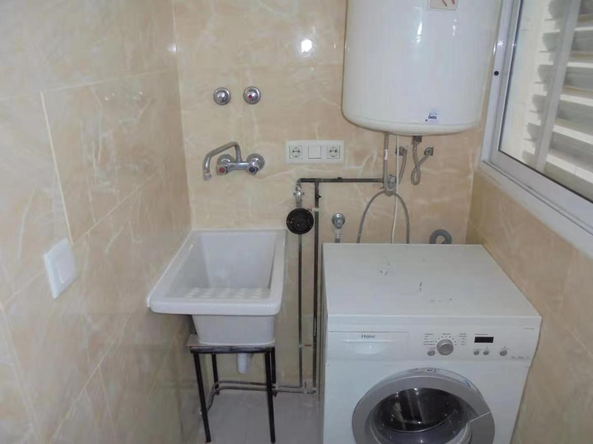 Holiday Apartment Torres Montecarlo Benidorm Exteriör bild