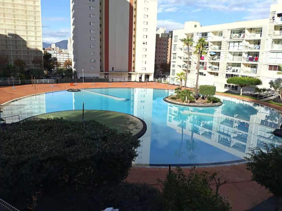Holiday Apartment Torres Montecarlo Benidorm Exteriör bild