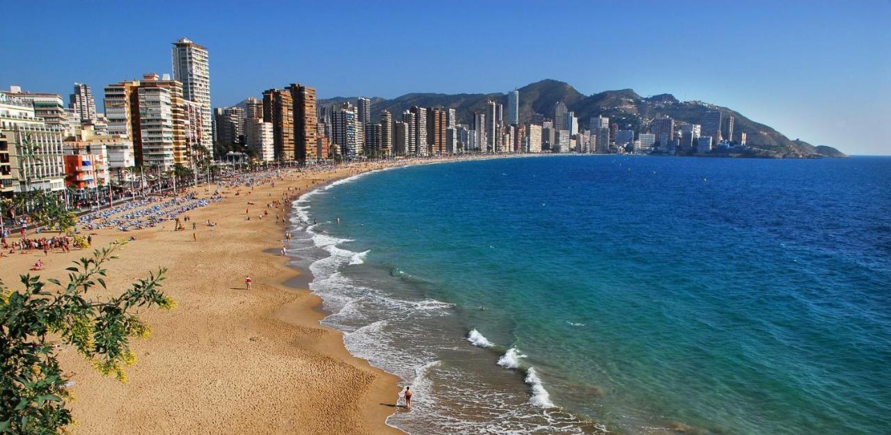 Holiday Apartment Torres Montecarlo Benidorm Exteriör bild